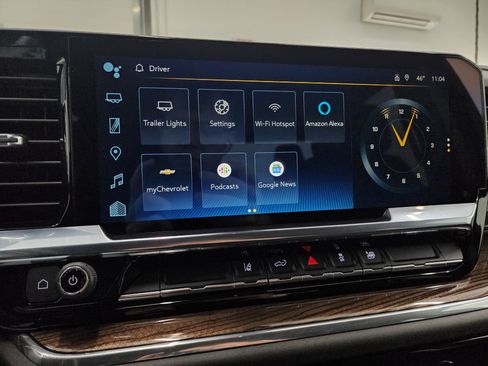 Used 2024 Chevrolet Silverado 2500 LT image 44