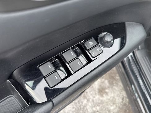 Used 2021 MAZDA CX-5 Touring image 16