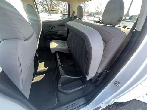Used 2021 Chevrolet Colorado W/T w/ WT Convenience Package image 23