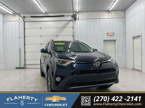 Used 2017 Toyota RAV4 XLE image 1