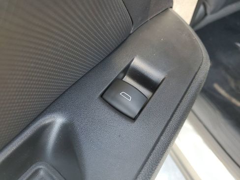 New 2026 Chevrolet Equinox EV RS image 17