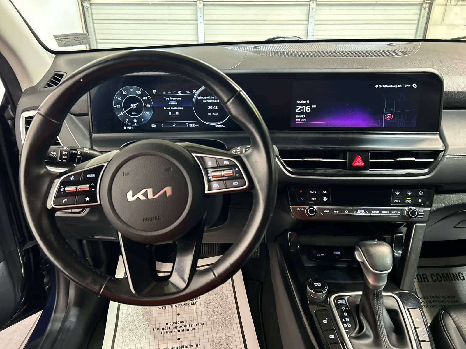 Used 2024 Kia Seltos EX FWD image 8