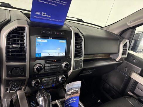 Certified 2018 Ford F150 Lariat w/ Equipment Group 502A Luxury AWD/4WD image 17