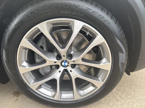 New 2026 BMW X5 xDrive50e image 28