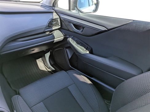 Used 2024 Subaru Outback Premium image 15