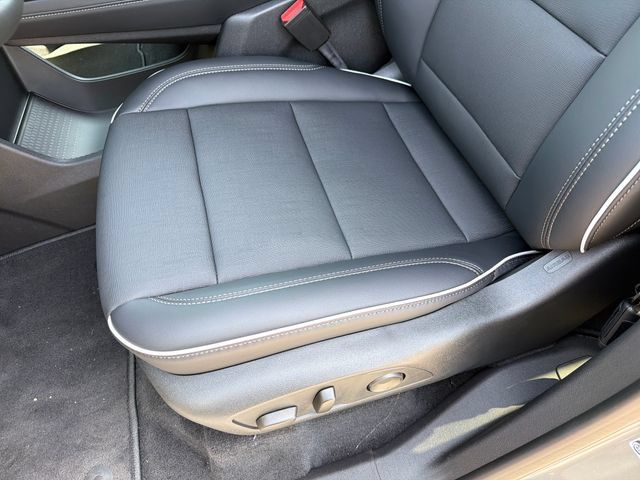 New 2026 Buick Enclave Preferred w/ Power Package FWD image 17