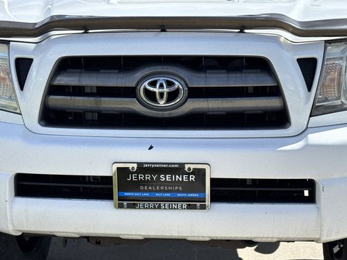 Used 2010 Toyota Tacoma 4x4 Double Cab image 9