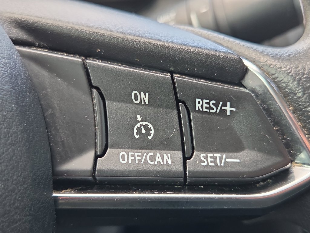 Used 2018 MAZDA MAZDA3 Sport w/ Preferred Equipment Package FWD image 32