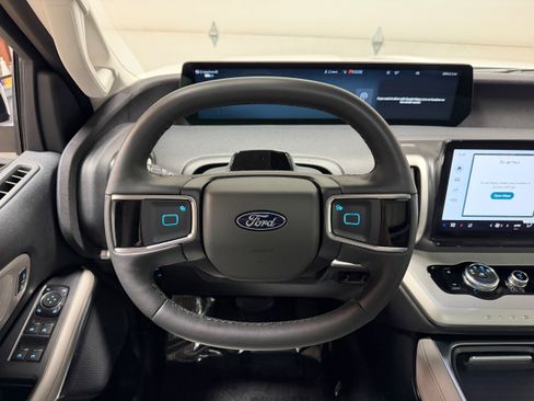 Certified 2025 Ford Expedition Max Active image 16