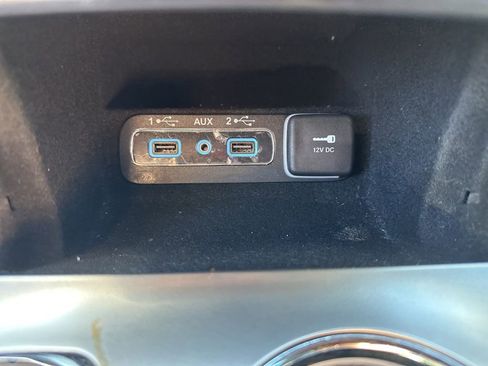 Used 2021 Jeep Grand Cherokee Laredo X image 30