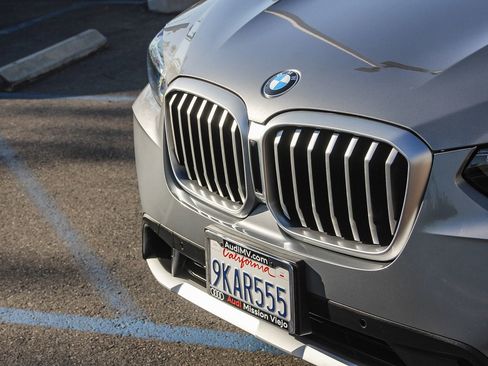 Used 2024 BMW X3 sDrive30i w/ Convenience Package image 12