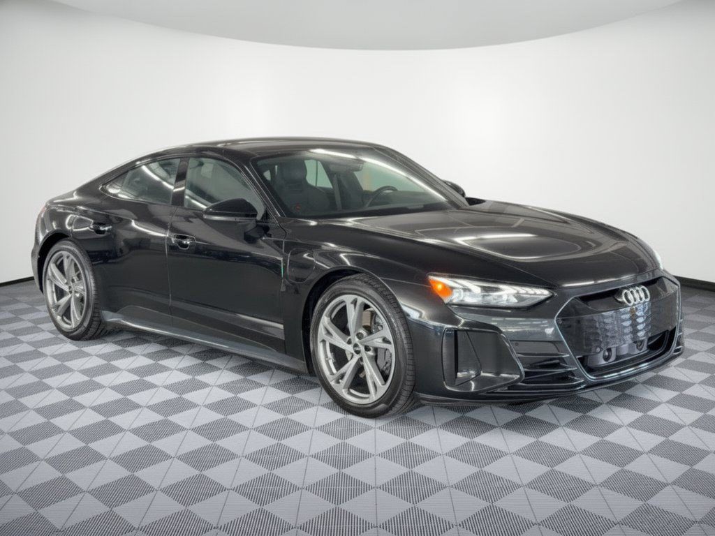 Certified 2024 Audi e-tron GT Premium Plus AWD/4WD image 7