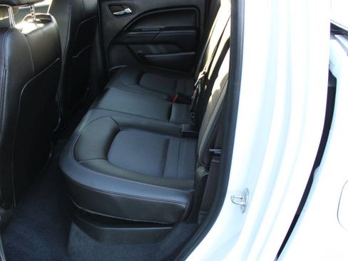 Used 2021 GMC Canyon AT4 w/ Trailering Package AWD/4WD image 9