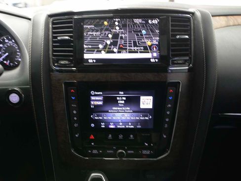 Used 2021 INFINITI QX80 Premium Select w/ All-Season Package image 17