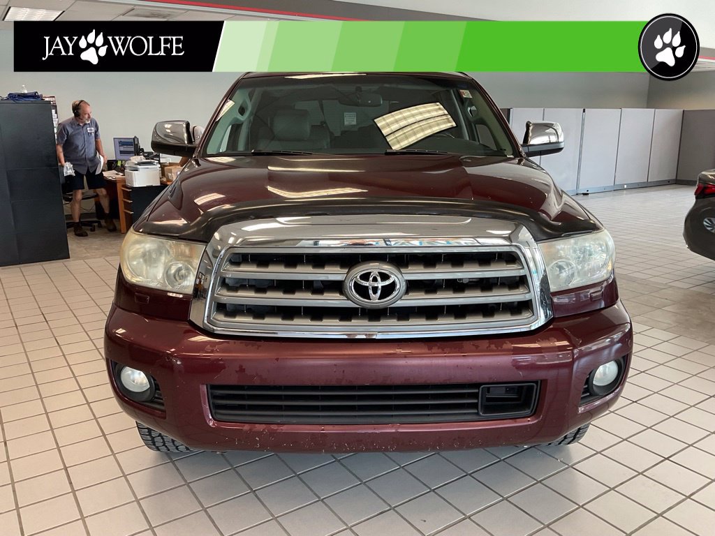 Used 2011 Toyota Sequoia Platinum AWD/4WD image 2
