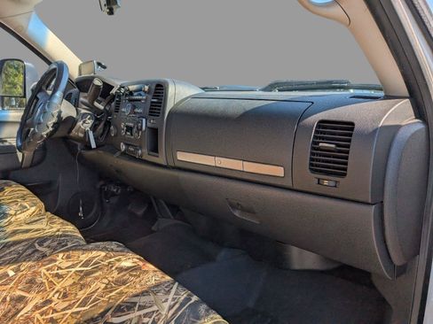 Used 2013 GMC Sierra 1500 SLE AWD/4WD image 29