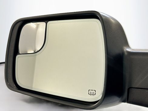 Used 2023 RAM 1500 Big Horn image 16