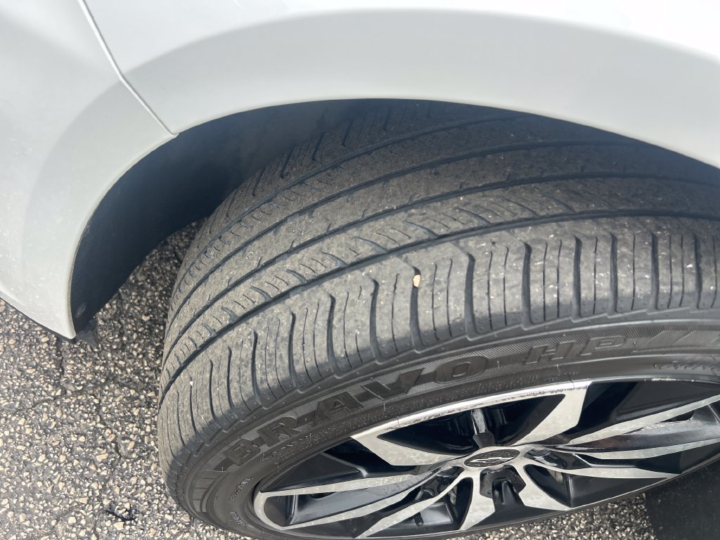 Used 2024 Chevrolet Malibu RS FWD image 32