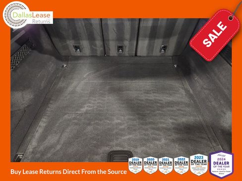 Used 2022 Audi Q8 Prestige image 55