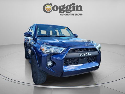 Used 2023 Toyota 4Runner SR5 Premium w/ Moonroof Package image 8
