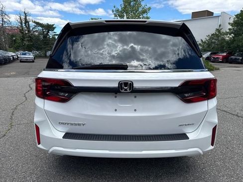 Used 2025 Honda Odyssey Sport-L image 18