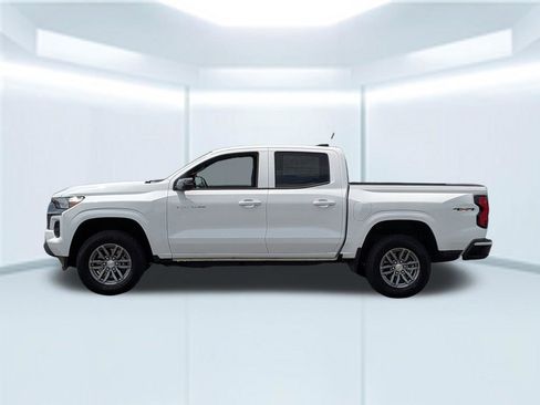 New 2025 Chevrolet Colorado LT w/ Advanced Trailering Package AWD/4WD image 2