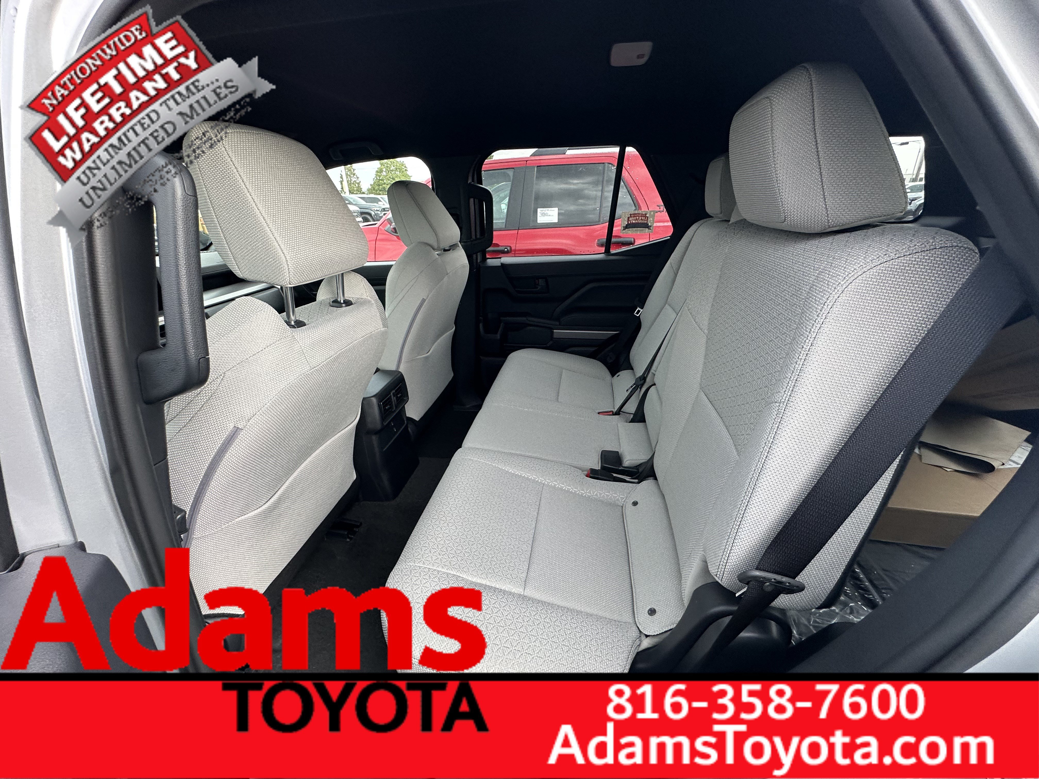 Used 2026 Toyota 4Runner SR5 AWD/4WD image 6
