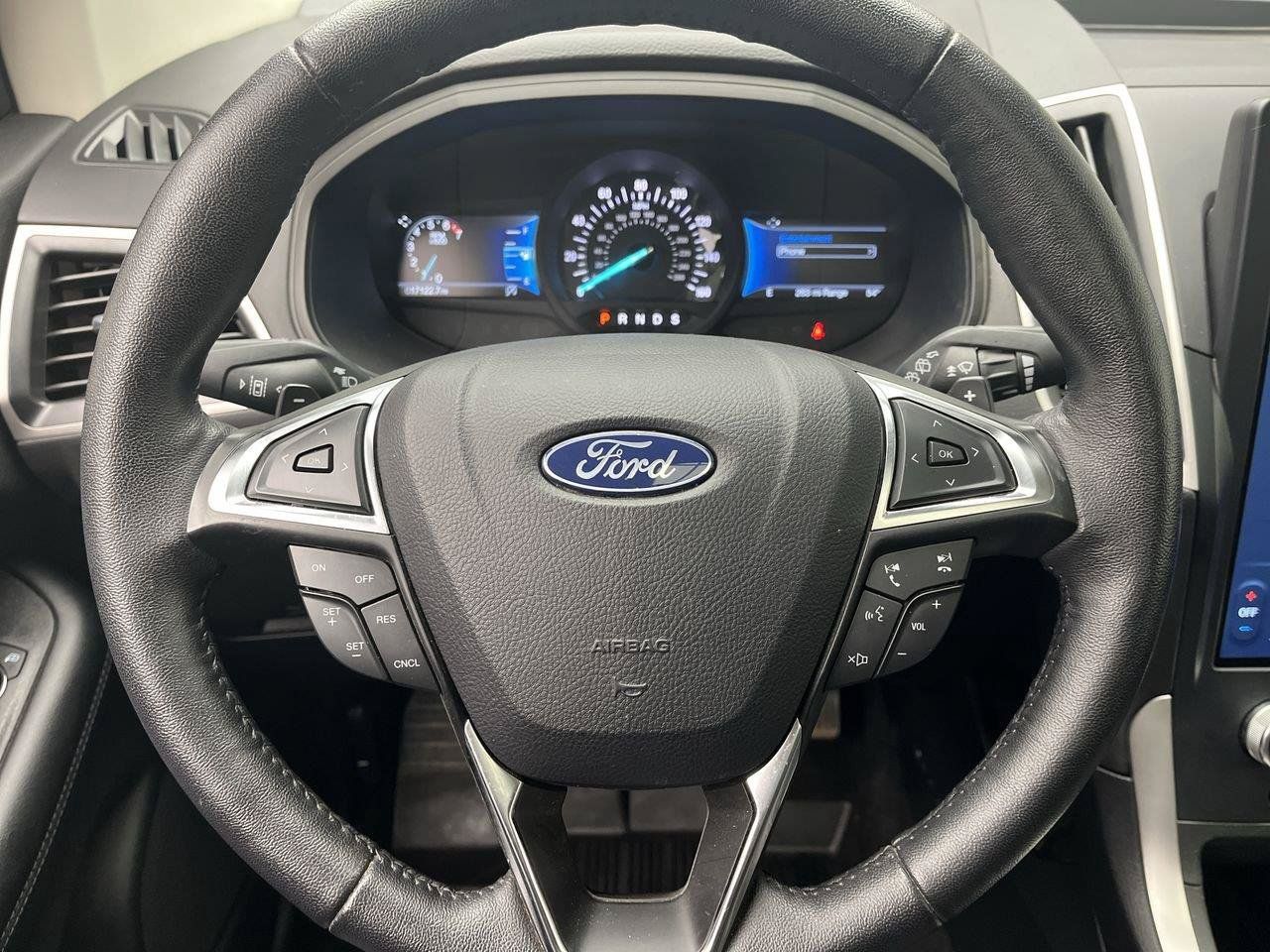 Used 2024 Ford Edge SEL w/ Convenience Package AWD/4WD image 15