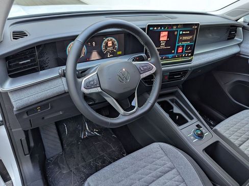 New 2026 Volkswagen Tiguan S image 9