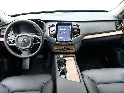 Certified 2024 Volvo XC90 B6 Plus w/ Protection Package Premier AWD/4WD image 26