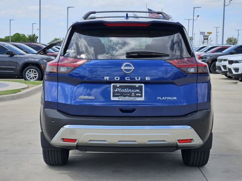 Used 2023 Nissan Rogue Platinum w/ Platinum Premium Package FWD image 8