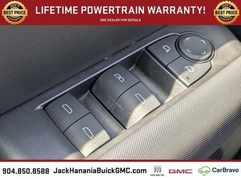 Used 2024 Chevrolet Colorado Z71 w/ Z71 Convenience Package 2 AWD/4WD image 25
