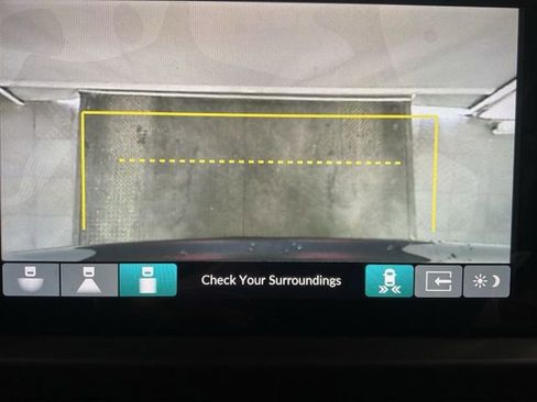 New 2025 Honda Pilot EX-L image 18