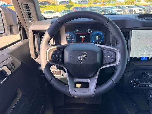 New 2025 Ford Bronco Badlands image 20
