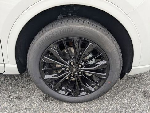 Used 2024 Ford Escape ST-Line Elite AWD/4WD image 11
