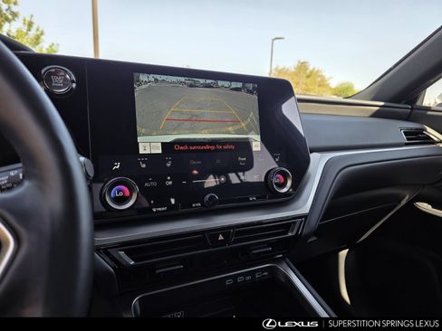 Certified 2025 Lexus TX 350 FWD w/ Convenience Package image 18
