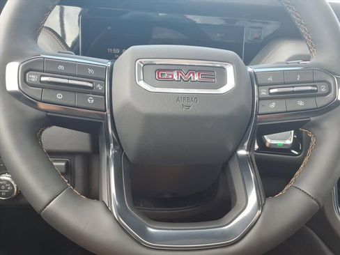 New 2026 GMC Yukon XL AT4 AWD/4WD image 21
