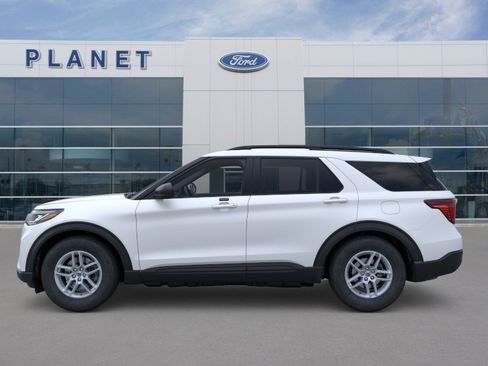 New 2026 Ford Explorer Active w/ Active Comfort Package RWD image 3
