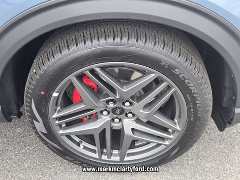 New 2026 Ford Explorer ST AWD/4WD image 14