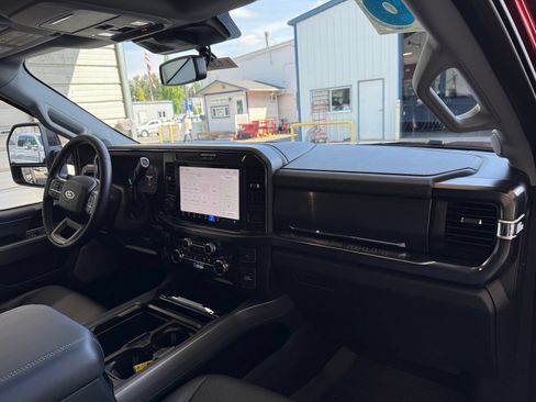Used 2026 Ford F250 Lariat w/ Black Appearance Package AWD/4WD image 10