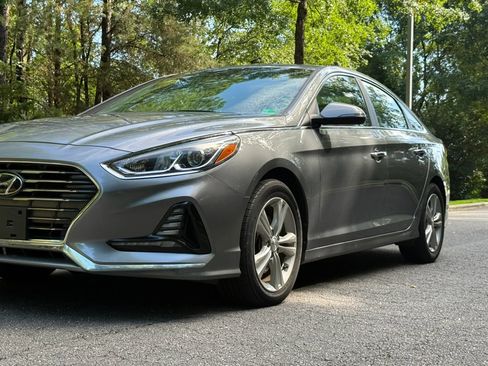 Used 2018 Hyundai Sonata SEL FWD image 1