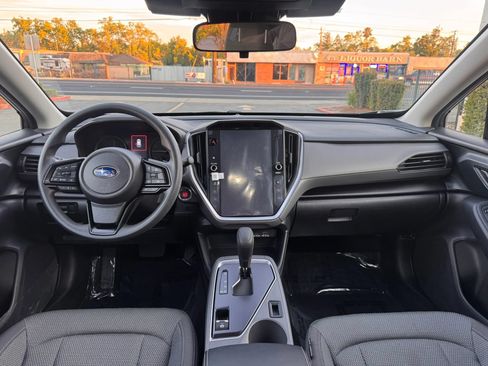 Used 2024 Subaru Crosstrek 2.0i Premium AWD/4WD image 19
