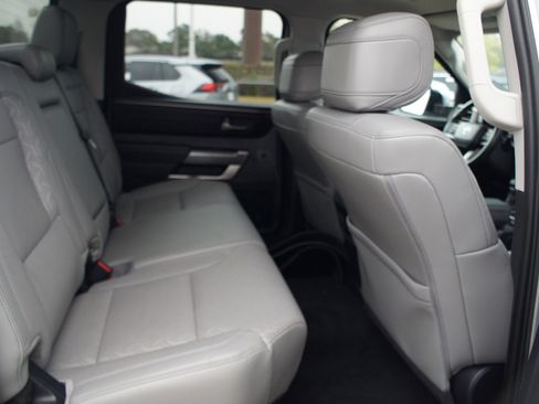 Used 2022 Toyota Tundra SR5 image 21
