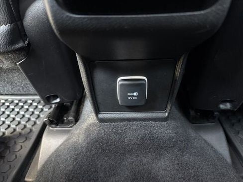 Used 2025 Jeep Compass Trailhawk image 18