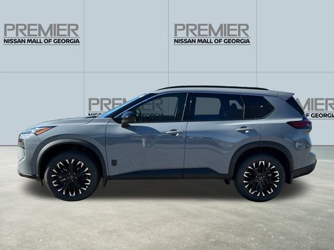 New 2026 Nissan Rogue SV image 8