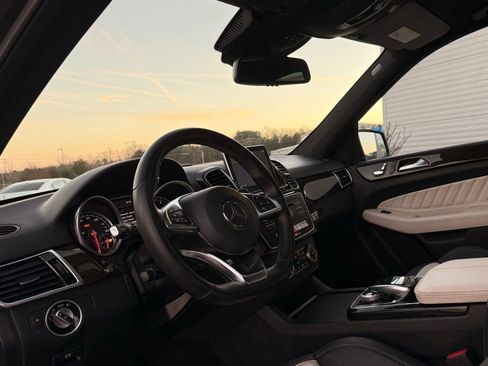 Used 2016 Mercedes-Benz GLE 350 image 11