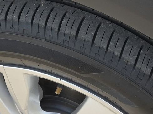 Used 2025 Buick Encore GX Preferred FWD image 18