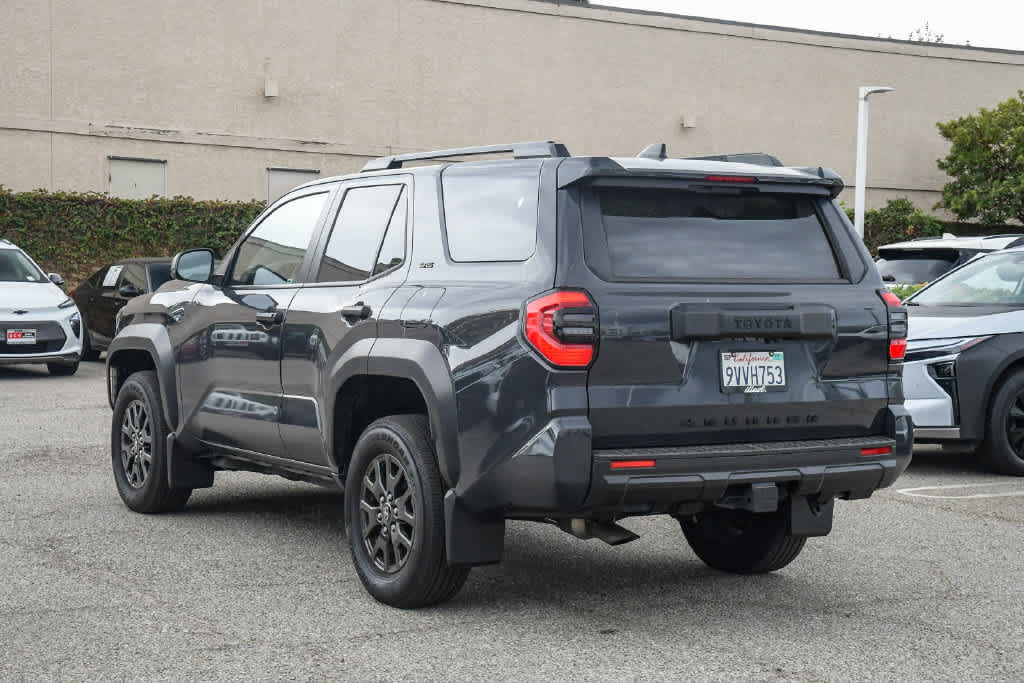Used 2025 Toyota 4Runner SR5 RWD image 7