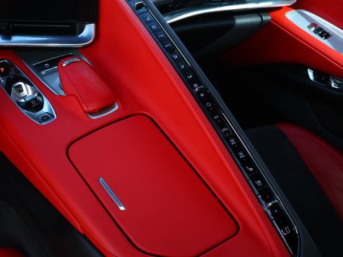 Used 2020 Chevrolet Corvette Stingray Preferred Cpe w/ 2LT Preferred Equipment Group image 20