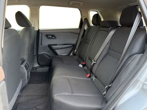 Used 2023 Nissan Rogue S FWD image 19